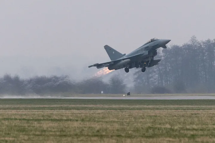 Турецкие пилоты начнут летную подготовку на Eurofighter 7 сентября