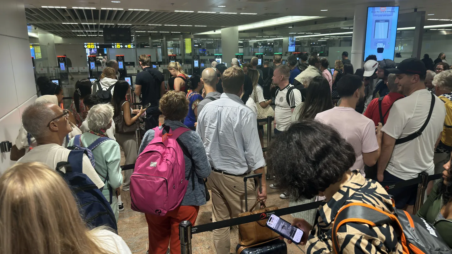 New EU border system triggers hours-long queues at Brussels Airport