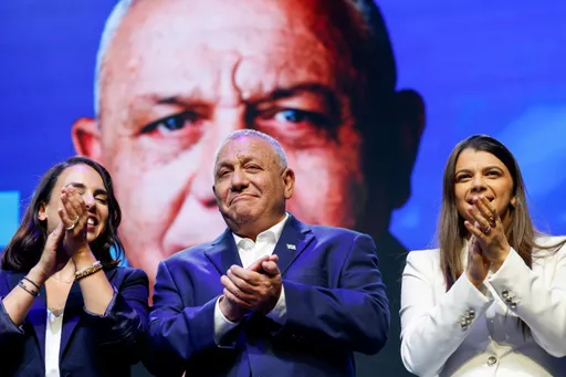 Айзенкот опережает Нетаньяху, но ни один блок не получает большинства – опрос