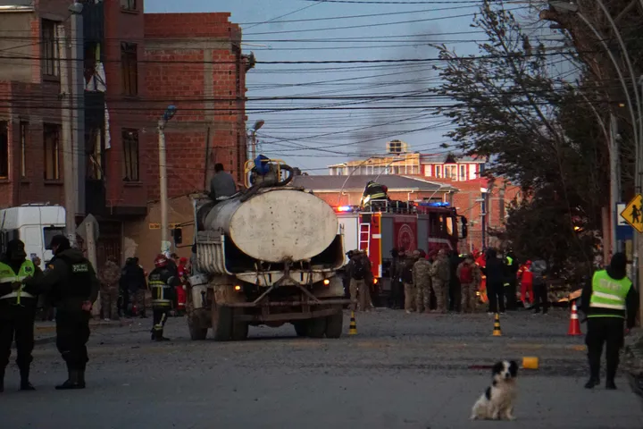 Dos explosiones sacuden un cuartel militar en Viacha, Bolivia: ¿qué se sabe y qué dicen autoridades?