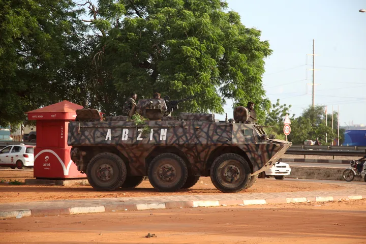 Niger blames France for failed military mutiny