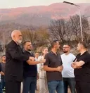 Rama viziton Himarën e prekur nga zjarri: “Ç’nuk na vret na bën më t’fortë”