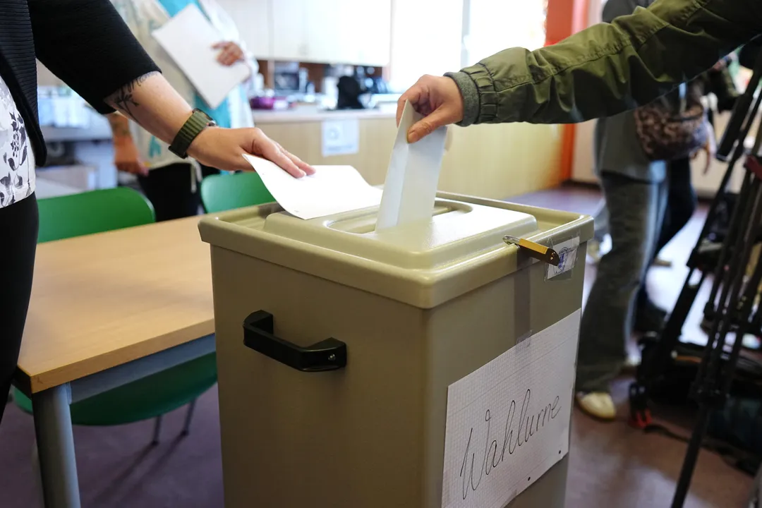 Allemagne: l’extrême droite de l’AfD aux portes du pouvoir en Saxe-Anhalt