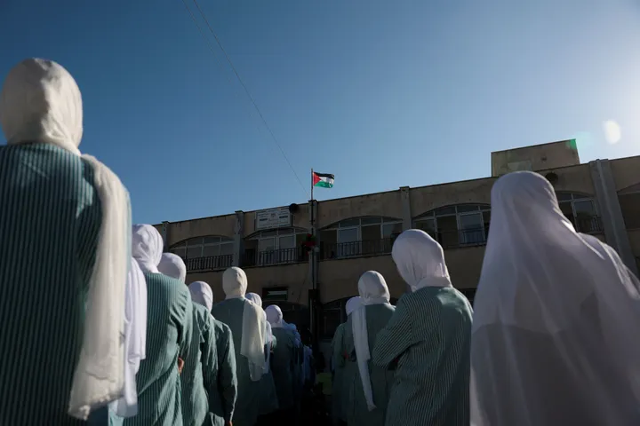 قوات الاحتلال الإسرائيلي تقتحم مدرستين بالضفة الغربية مع انطلاق العام الدراسي