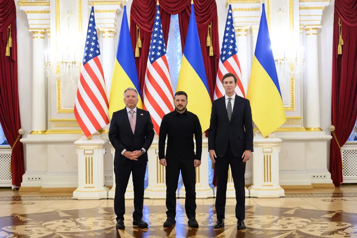US envoys bring 'more effective' peace proposals to Kiev, Ukrainian official says