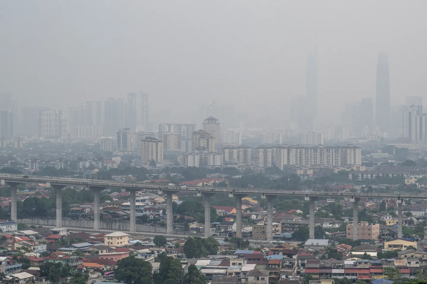 Kabut asap karhutla menyebar ke Asia Tenggara, Indonesia aktifkan mekanisme ASEAN