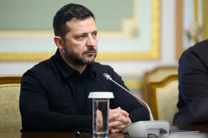 Нужно сделать все, чтобы состоялись трехсторонние переговоры, — Зеленский