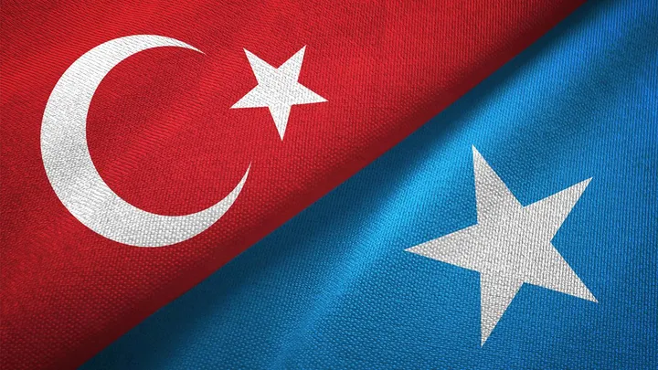 Soomaaliya oo cambaareysay olole lagu dhaawacayo xiriirka Muqdisho iyo Ankara