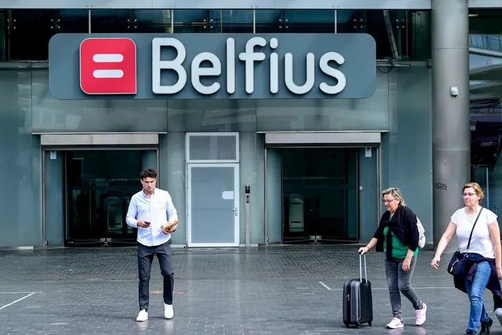 Belgische bank voor de strafrechter wegens het niet vergoeden van een slachtoffer van phishing