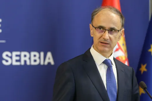 Владата на Србија испрати предлог до Вучиќ за распуштање на Собранието и распишување избори