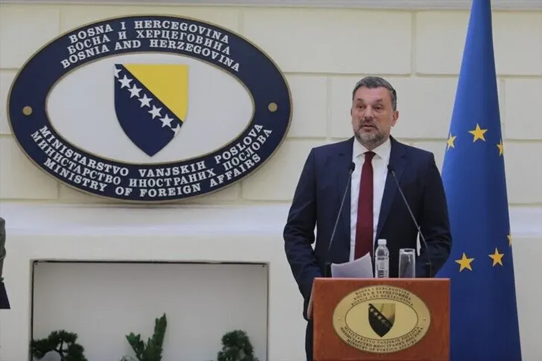 BeH ja do t i reduktojë komunikimet me Serbinë pas glorifikimit të Mlladiqit