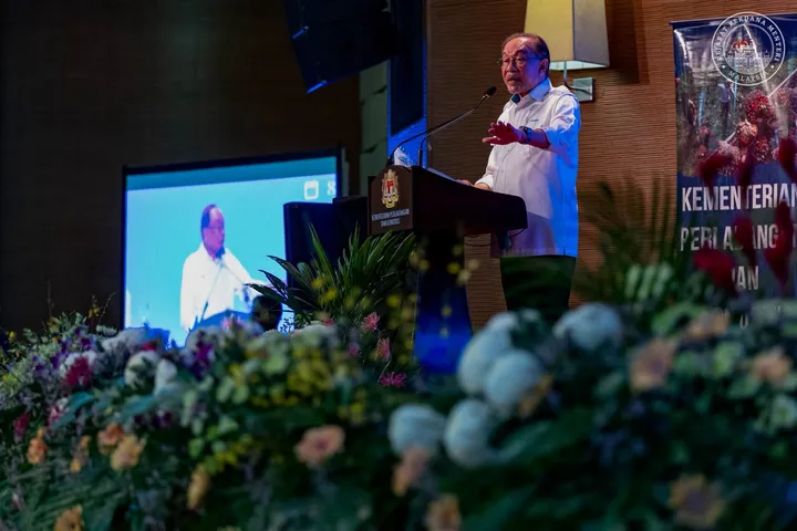 ASEAN perlu kaji semula mekanisme tangani jerebu rentas sempadan — Anwar