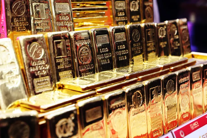 Гонконг стал крупнейшим узлом для поставок российского золота