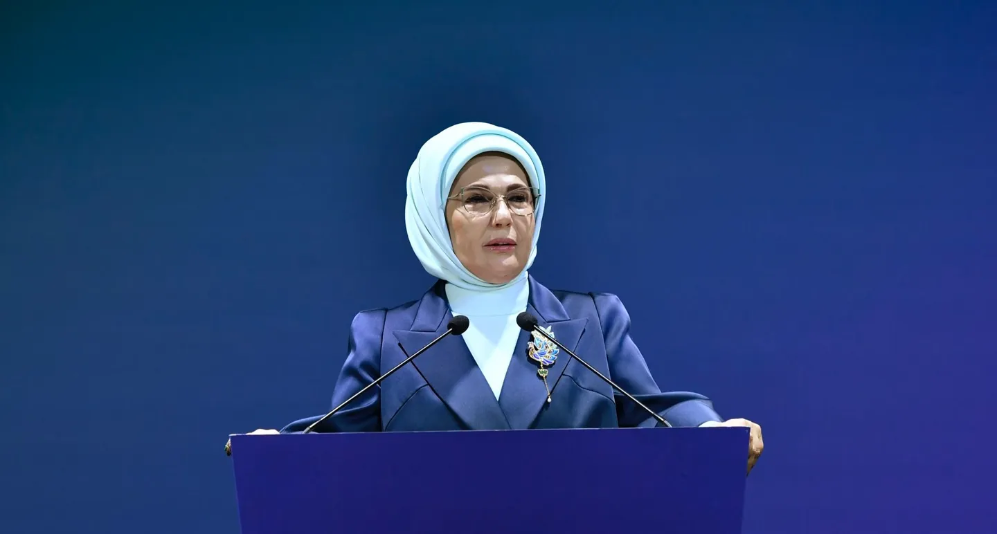 أمينة أردوغان تهنئ باليوم العالمي للفتيات وتؤكد أهمية تعليمهن وتمكينهن