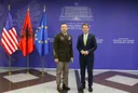 Hoxha: Shqipëria e vendosur t'i mbështetesë përpjekjet për paqe në Lindjen e Mesme