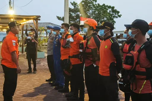 SAR perluas pencarian 5 jurnalis yang hilang di perairan Anak Krakatau
