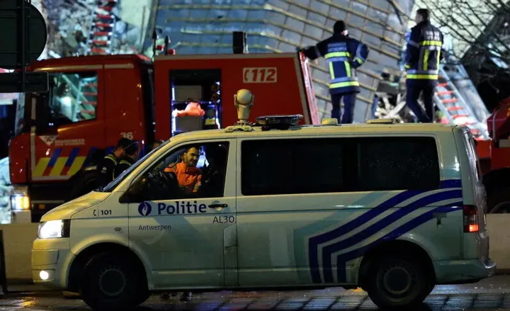 Požar zahvatio zgradu u Briselu, potraga za mogućim žrtvama se nastavlja