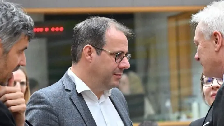 Ministri belg i Ekonomisë paralajmëron krizë të ngjashme me atë të Greqisë nëse nuk merren masa
