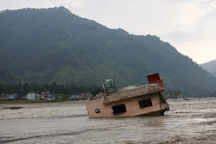 Death toll from Nepal-China border floods rises to 1,410, with thousands still missing