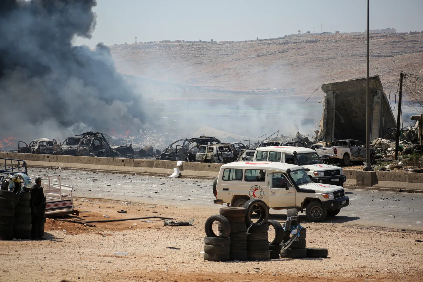 Siri, 4 vetë humbën jetën dhe 10 të tjerë u plagosën nga shpërthimi në një depo armësh në Idlib