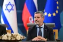 Szlovéniában az ellenzék bizalmatlansági indítványt nyújt be a külügyminiszter ellen