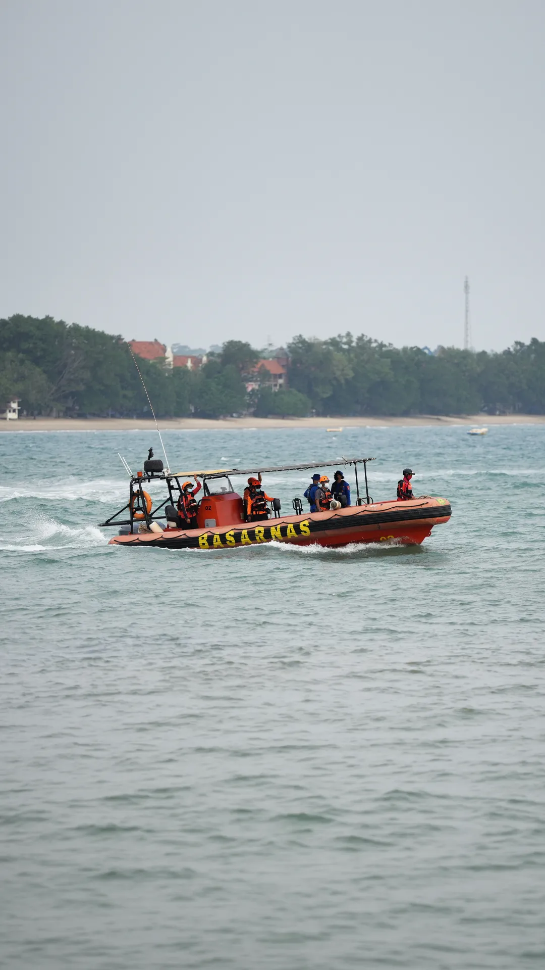 Operasi SAR 8 orang hilang di Selat Sunda memasuki hari ketiga, Basarnas perluas area penyisiran