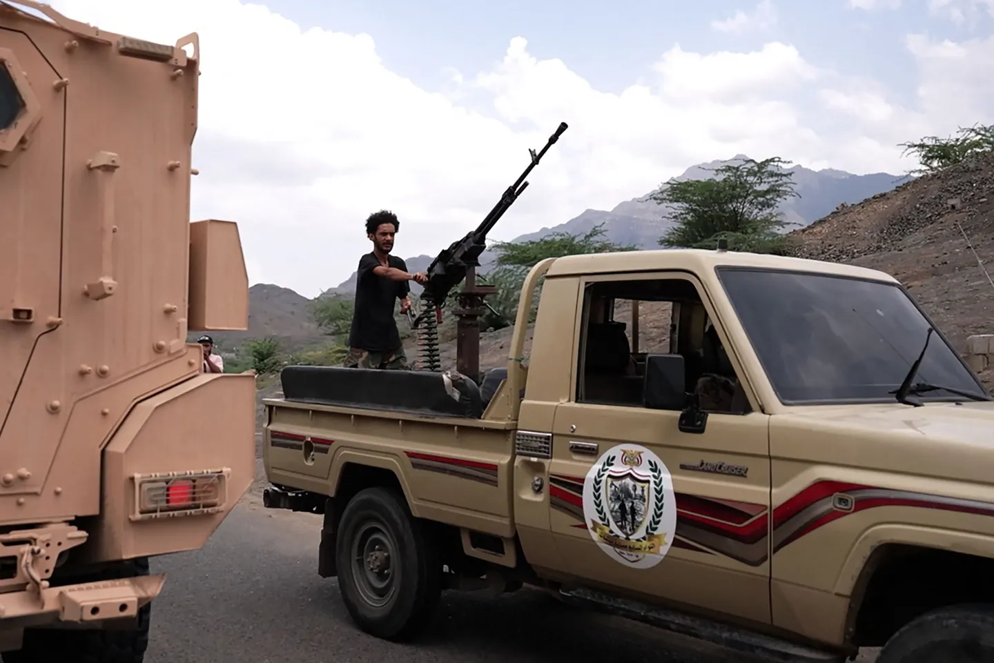 Yémen: l'armée annonce la mort de 100 Houthis et la destruction de 5 drones