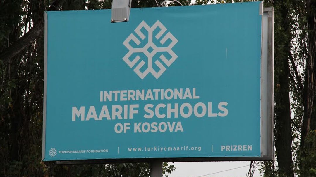 shkollat-maarif-te-parat-ne-kosove-qe-perfshijne-inteligjencen-artificiale-ne-planprogram