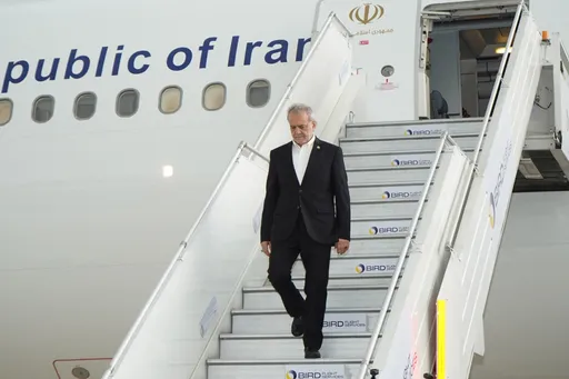 Iranski predsjednik stigao u Indiju na samit BRICS-a usred sukoba sa SAD-om