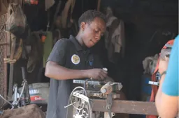 From cobbler to boatyard manager: How one young Somali found a future in fishing