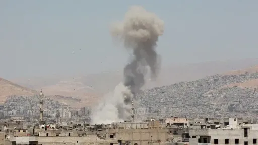 Ushtria e Jemenit thotë se ka rrëzuar pesë dronë të grupit Huthi në veri të vendit