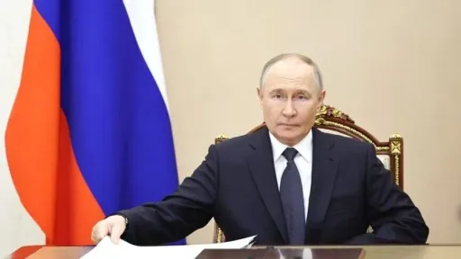 Putin: Zapad svim sredstvima pokušava vratiti globalno liderstvo