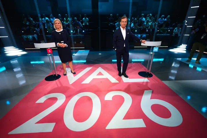 Sweden votes as far right eyes first place in government