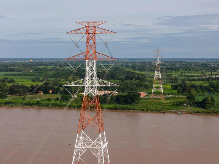 Nigeria power minister dey seek EFCC action on energy theft, vandalism