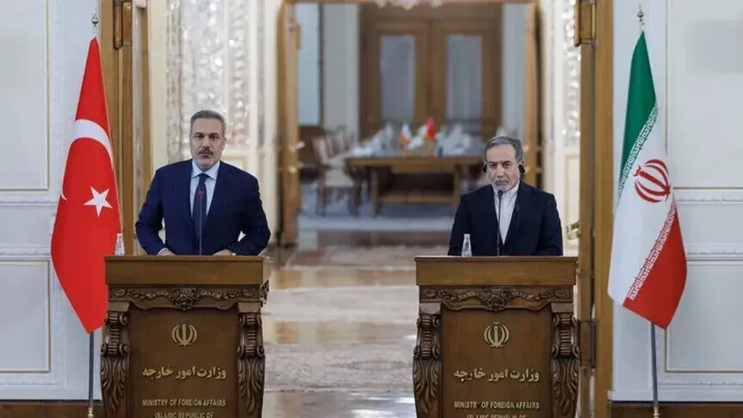 Kryediplomati turk dhe ai iranian diskutojnë për Ngushticën e Hormuzit dhe konfliktet rajonale