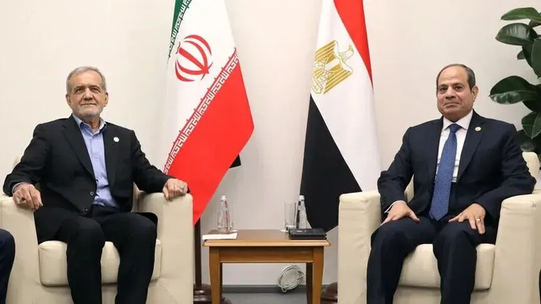 Sisi i Egjiptit i bën thirrje Iranit të ndalë përshkallëzimin dhe të kërkojë zgjidhje paqësore