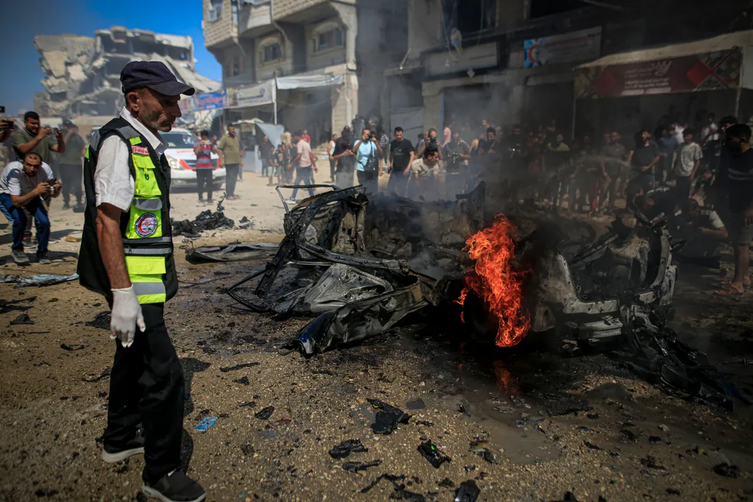 Израильский беспилотник нанес удар по автомобилю в Газе