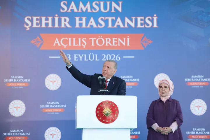 أردوغان: بفضل استثماراتنا في المجال الطبي خلال 24 عاماً أصبحت تركيا نموذجاً عالمياً