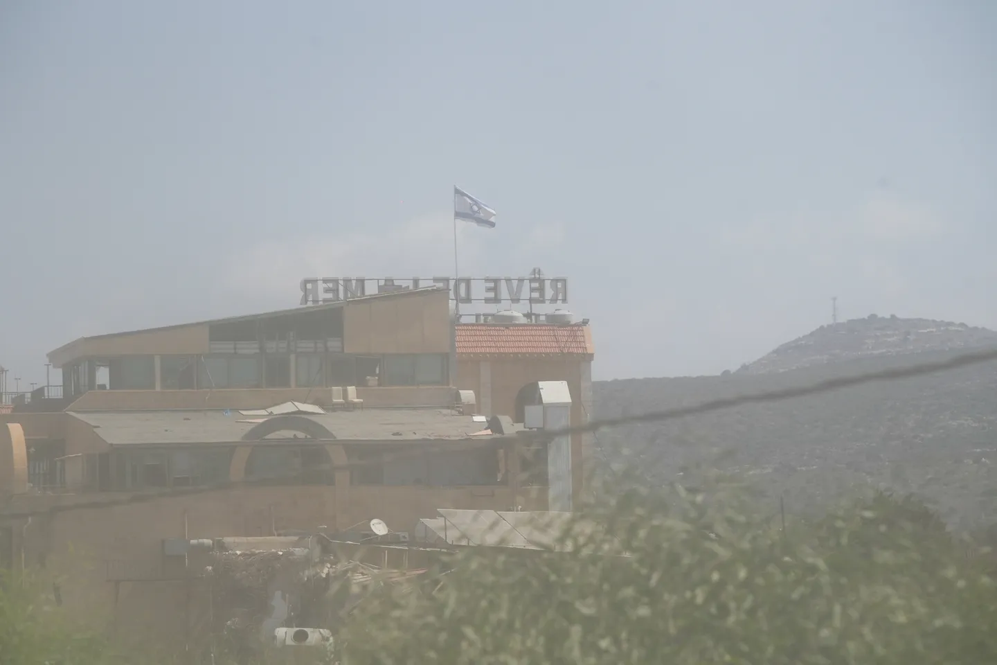 Israeli defence minister threatens to ‘eliminate’ anyone approaching southern Lebanon heights