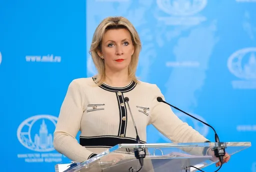 Захарова назвала слова Сикорского о победе над Россией «русофобией головного мозга»