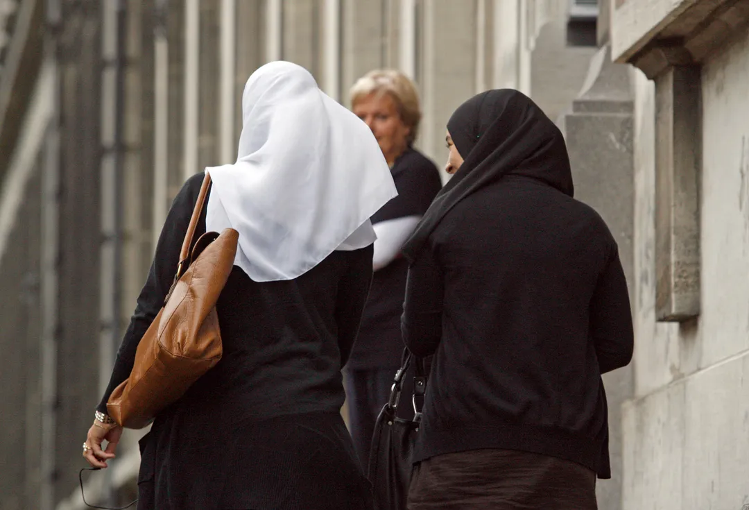 Belgique: une enseignante licenciée pour son voile