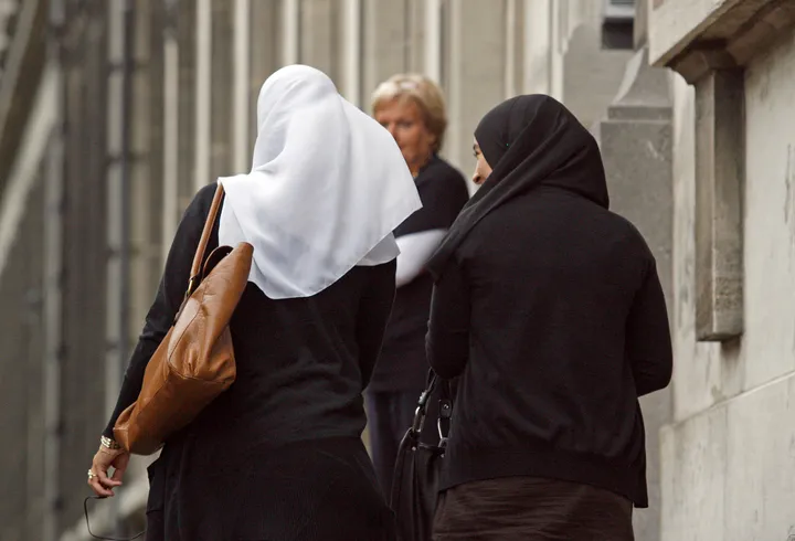 Belgian provincial govt fires Muslim teacher after she refuses to remove her headscarf despite ban