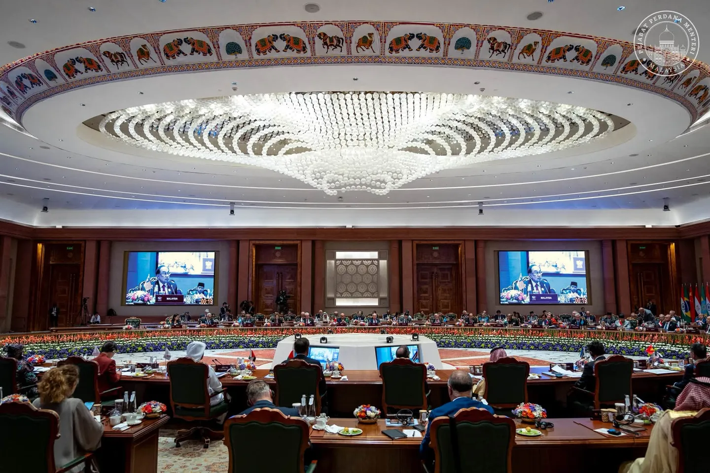 BRICS buka peluang ekonomi, kurangkan kebergantungan pada pasaran Barat — Anwar