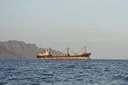 Arabia Saudí afirma que estrecho de Bab Al-Mandeb quedó libre de hutíes, tras ataque letal en Riad