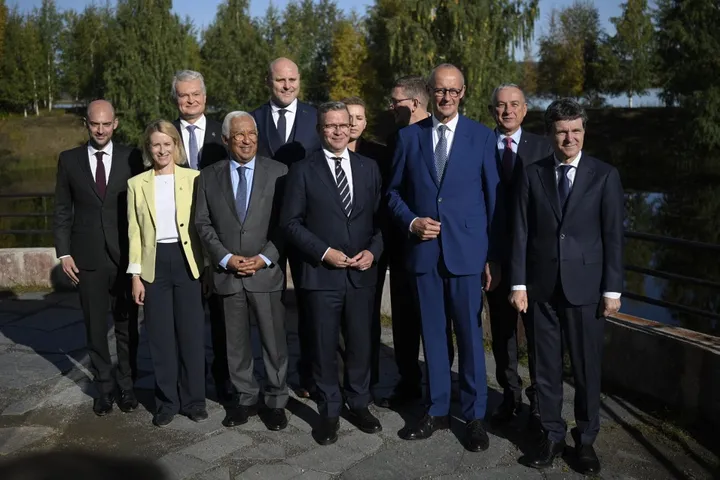 Arctique: 12 pays appellent l'UE à muscler sa présence face à la Russie