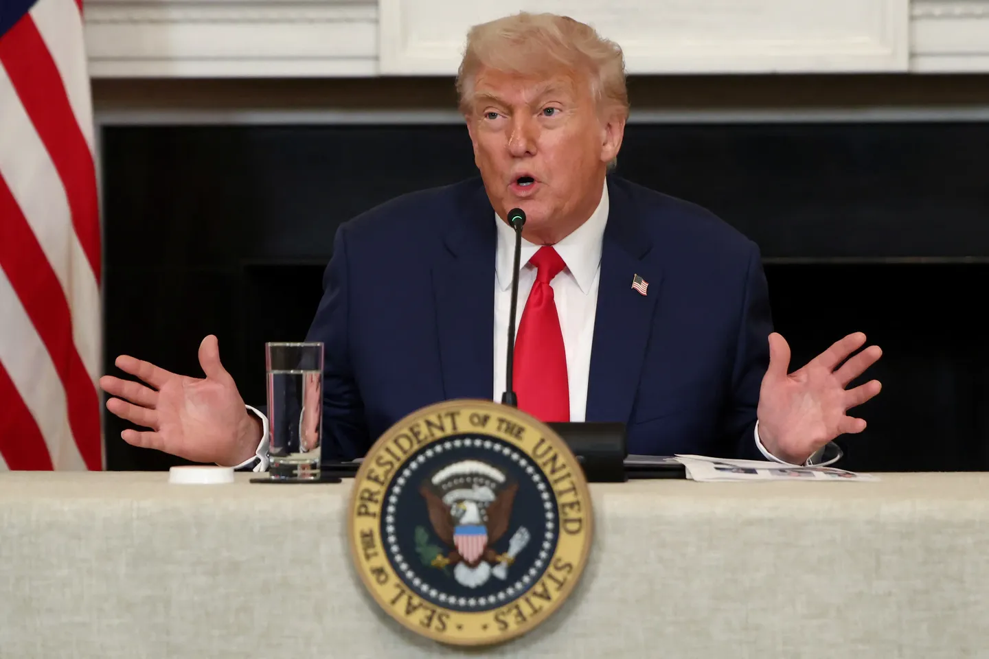 Трамп заявил о договоренности России и Украины не бить по энергетике