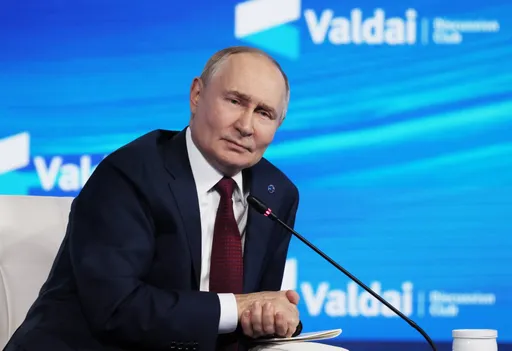 Угрозы украинских дронов вынудили перенести «Валдай» из Сочи