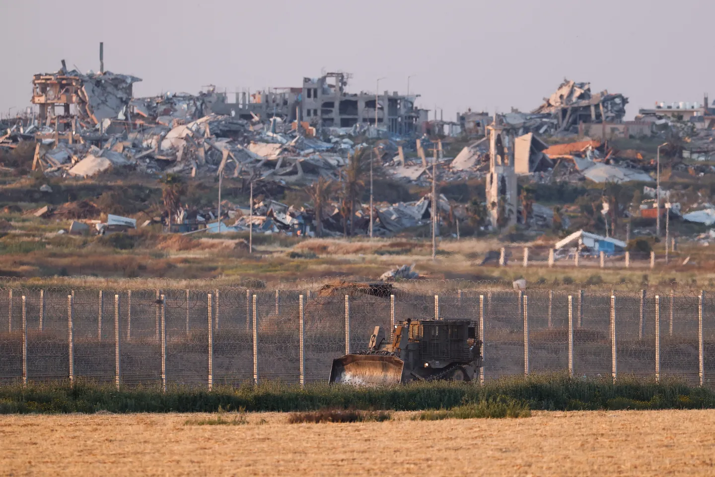 Israeli bulldozers continue levelling Gaza, showing no respect for the dead: UN