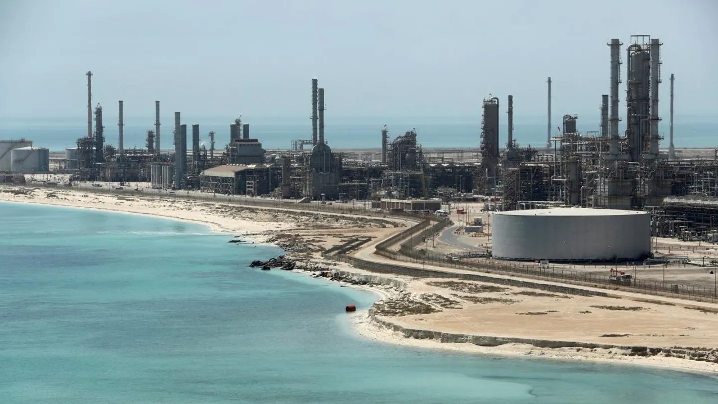 Саудовская Аравия сократила нефтяные поставки в Европу