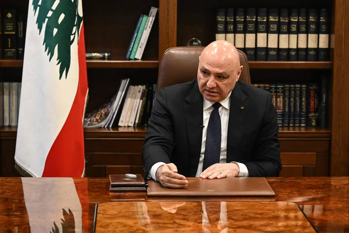 Lebanon's Aoun seeks security deal with Israel, peaceful Hezbollah disarmament